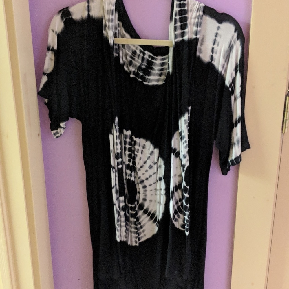Black and white tye dye kimono